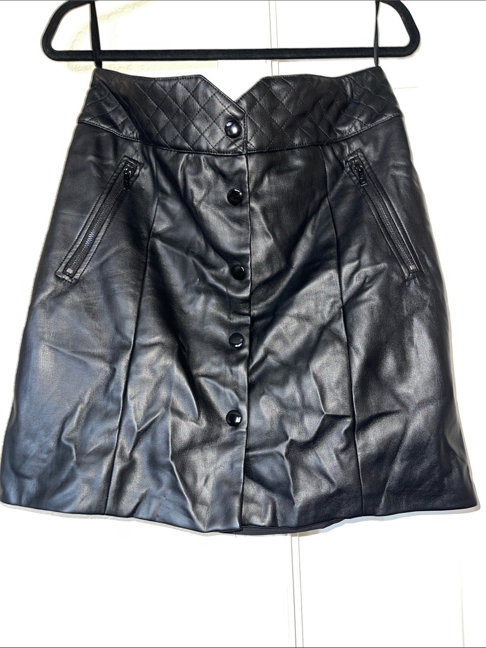 Carmen Marc Valvo Black Faux Leather A-Line Skirt with Quilted Waist